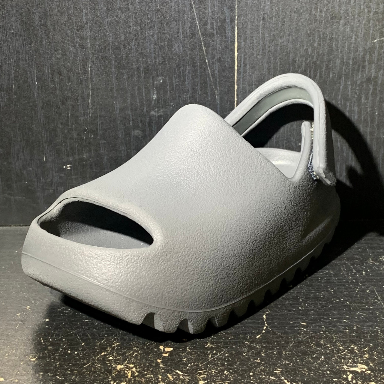 Yeezy Slide Granite (INF)
