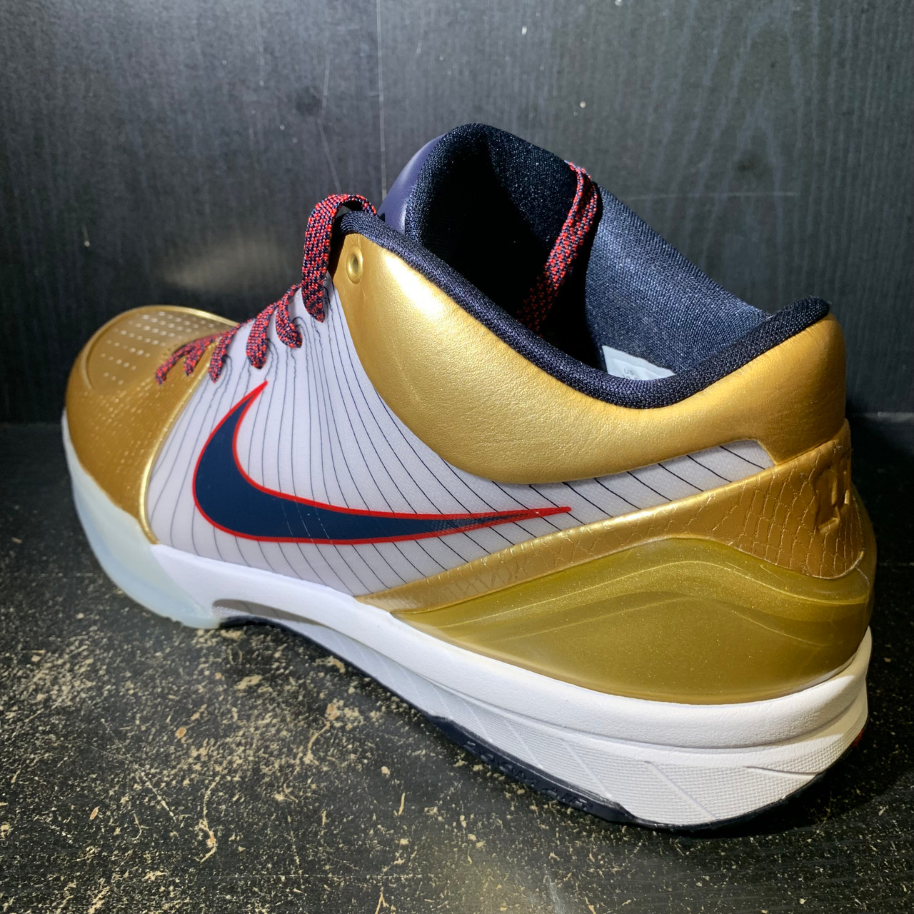 Nike Kobe 4 Protro Gold Medal
