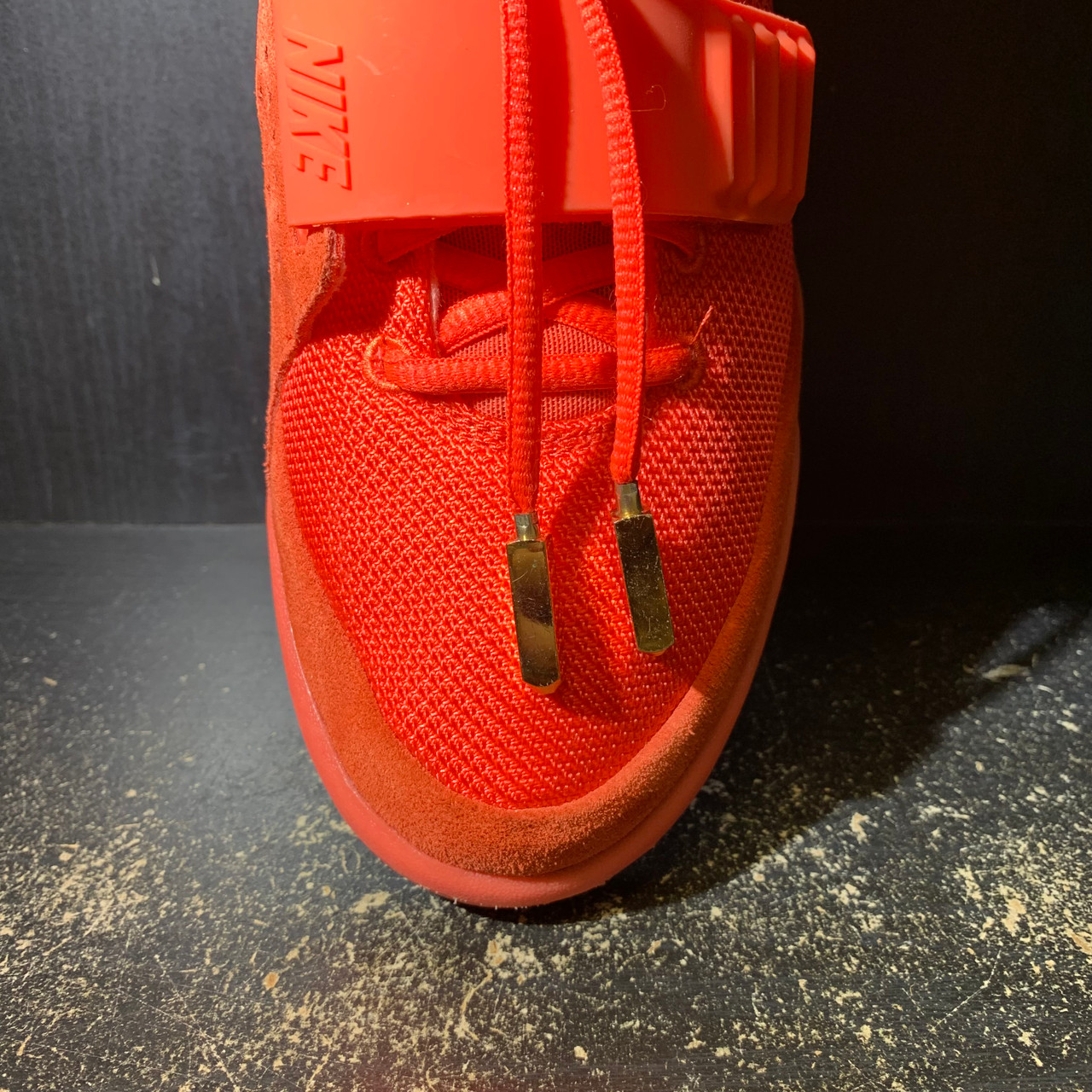 nike air yeezy 2 red october precio