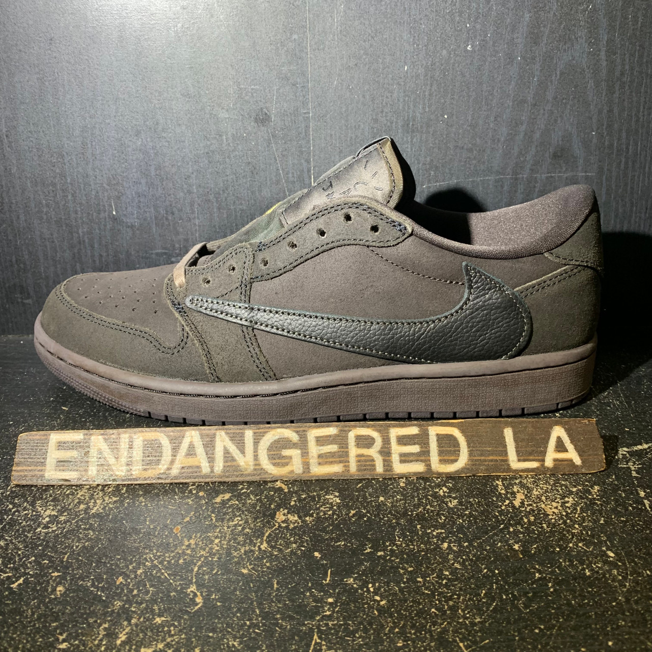 Air Jordan 1 Low OG Travis Scott Velvet Brown