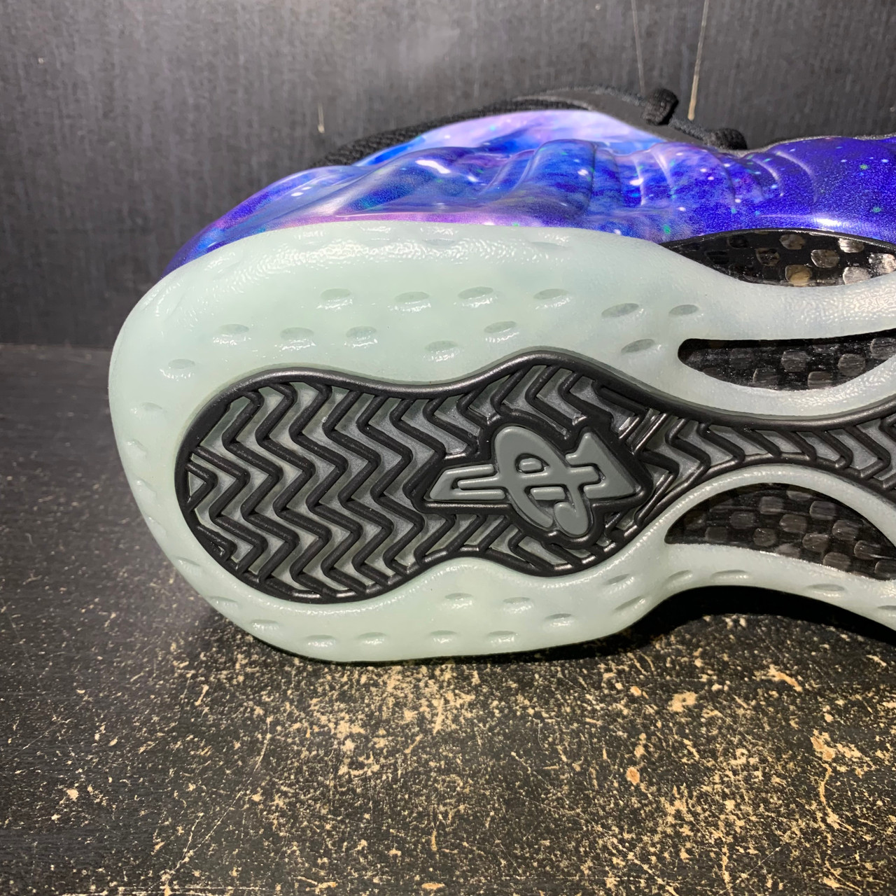 Nike Foamposite Galaxy 25'