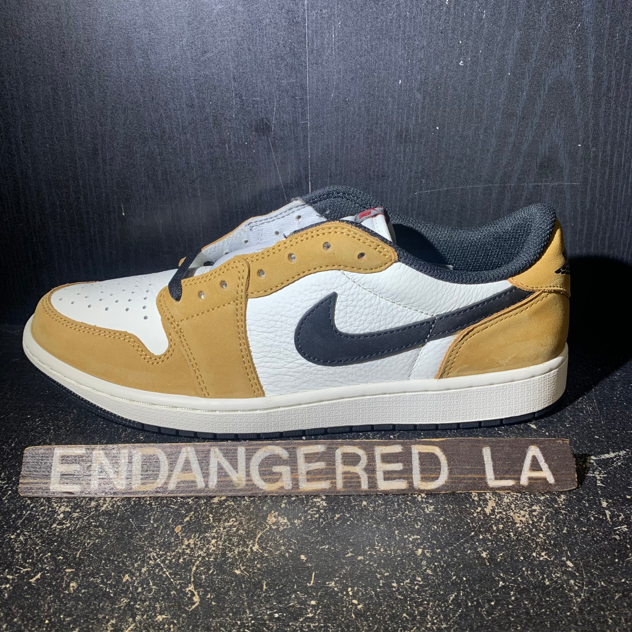 Air Jordan 1 Low OG Rookie of the Year