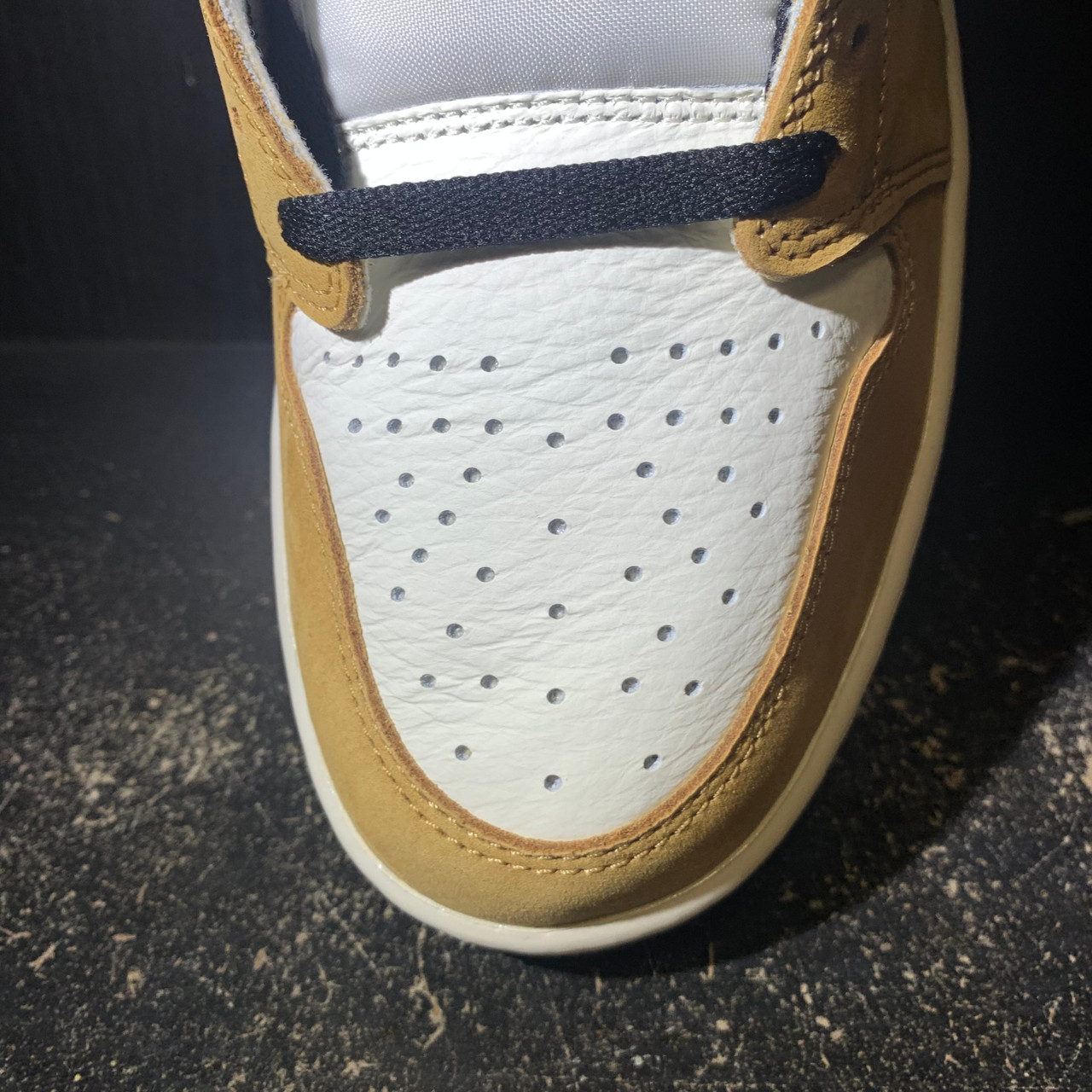 Air Jordan 1 Low OG Rookie of the Year