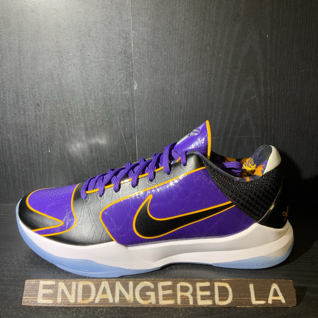 NIKE KOBE 5 PROTRO LAKERS