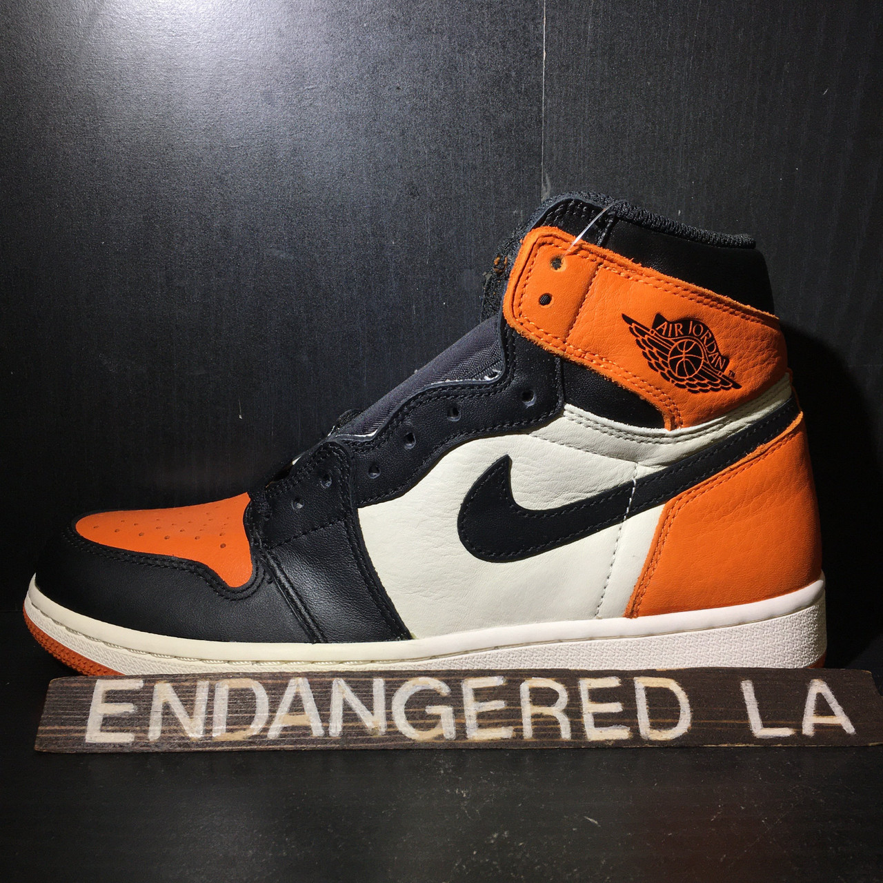 Air jordan 1 on sale shattered