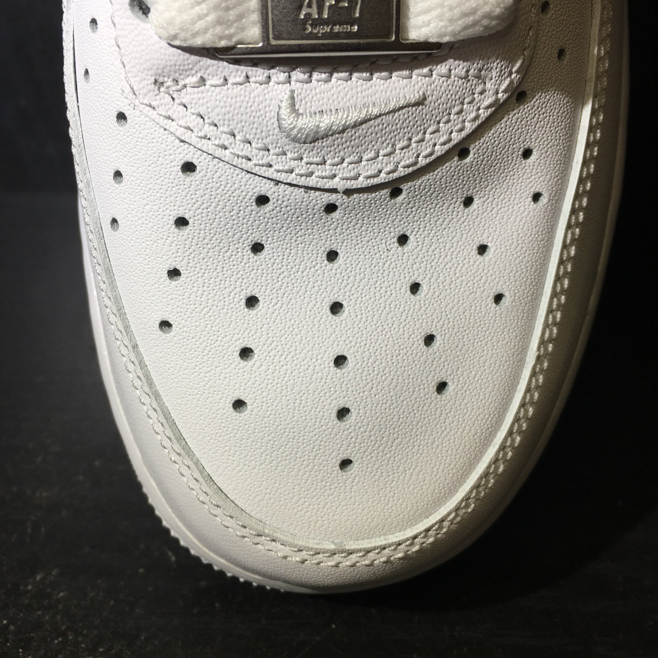 Nike Air Force 1 Low Supreme White - ENDANGERED LA