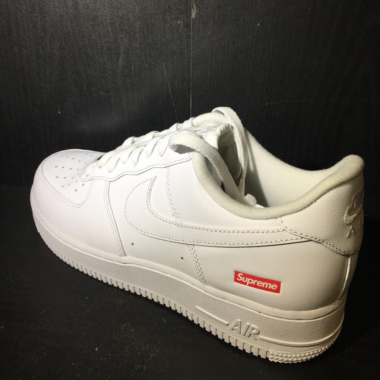 Nike Air Force 1 Low Supreme White - ENDANGERED LA