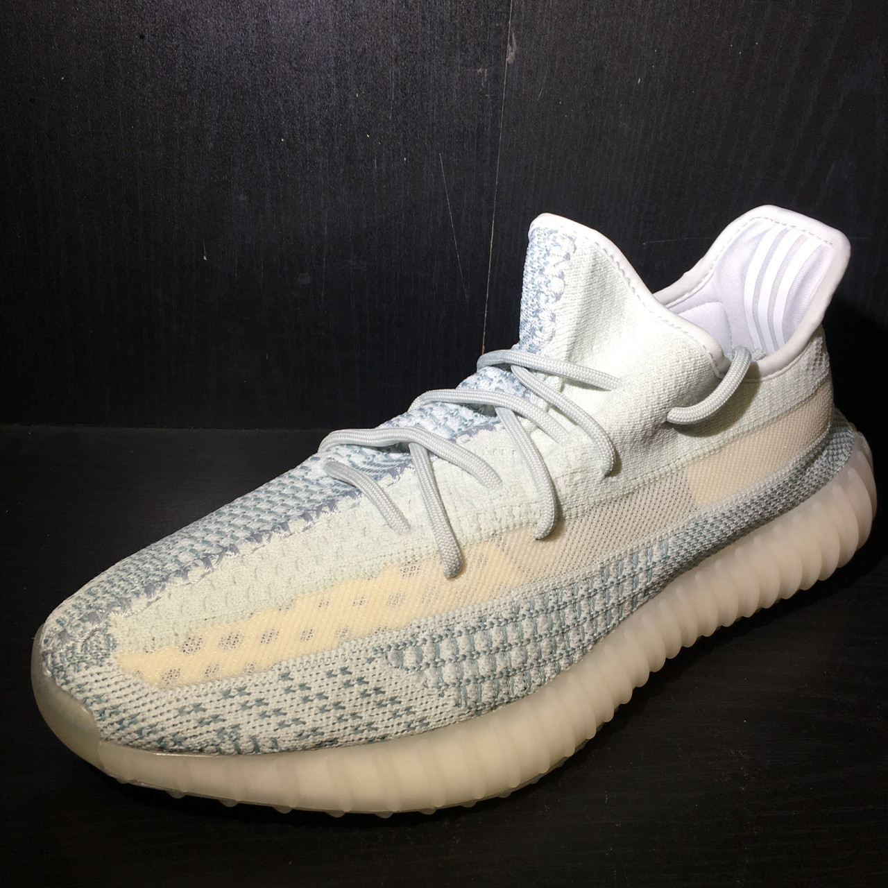Yeezy 350 V2 Cloud White - ENDANGERED LA Yeezy 350 V2 Cloud White - ENDANGERED LA