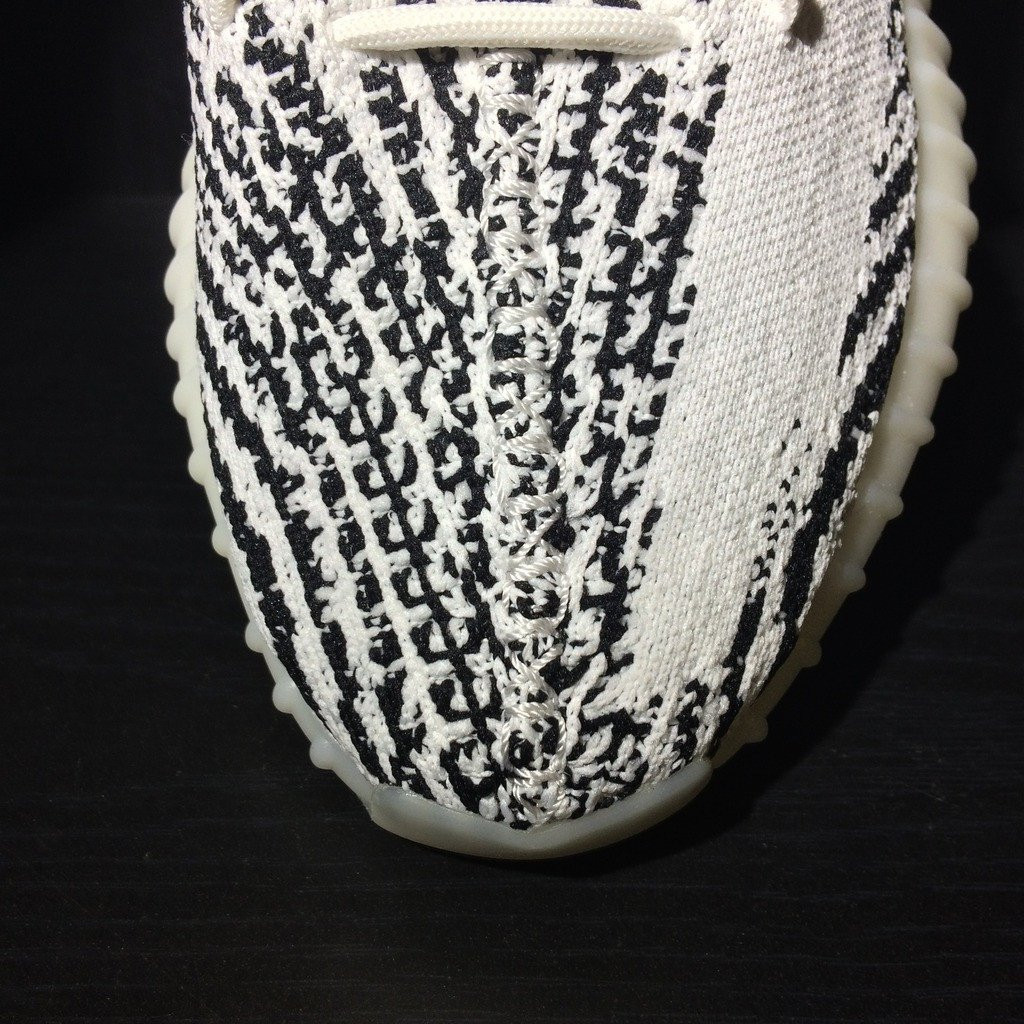 Yeezy 350 V2 Zebra 17' Sz 8 (#25308) - ENDANGERED LA Yeezy 350 V2 Zebra 17' Sz 8 (#25308) - ENDANGERED LA