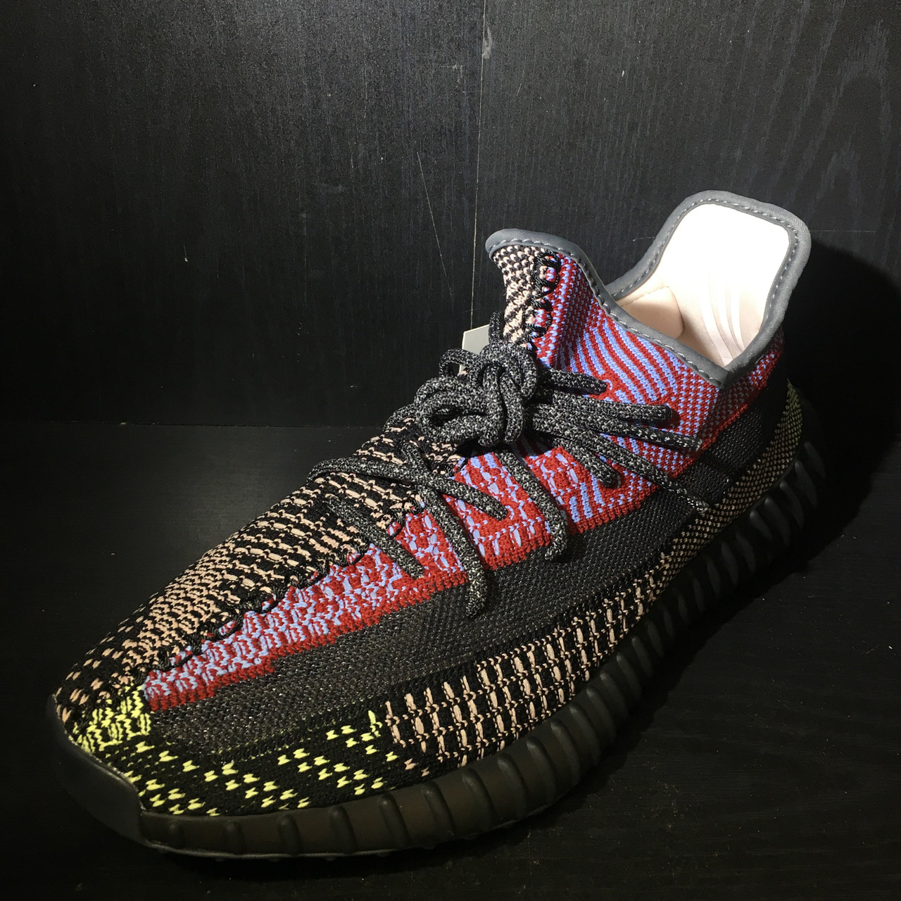 Yeezy 350 V2 Yecheil - ENDANGERED LA
