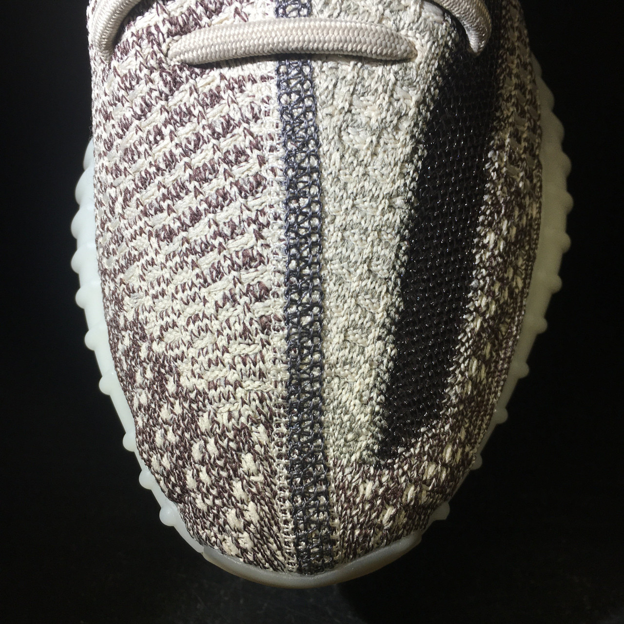 Yeezy 350 V2 Zyon - ENDANGERED LA
