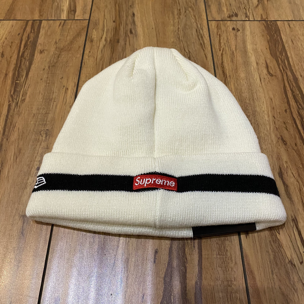 Supreme Beanie New Era Sequin Natural F/W 20'