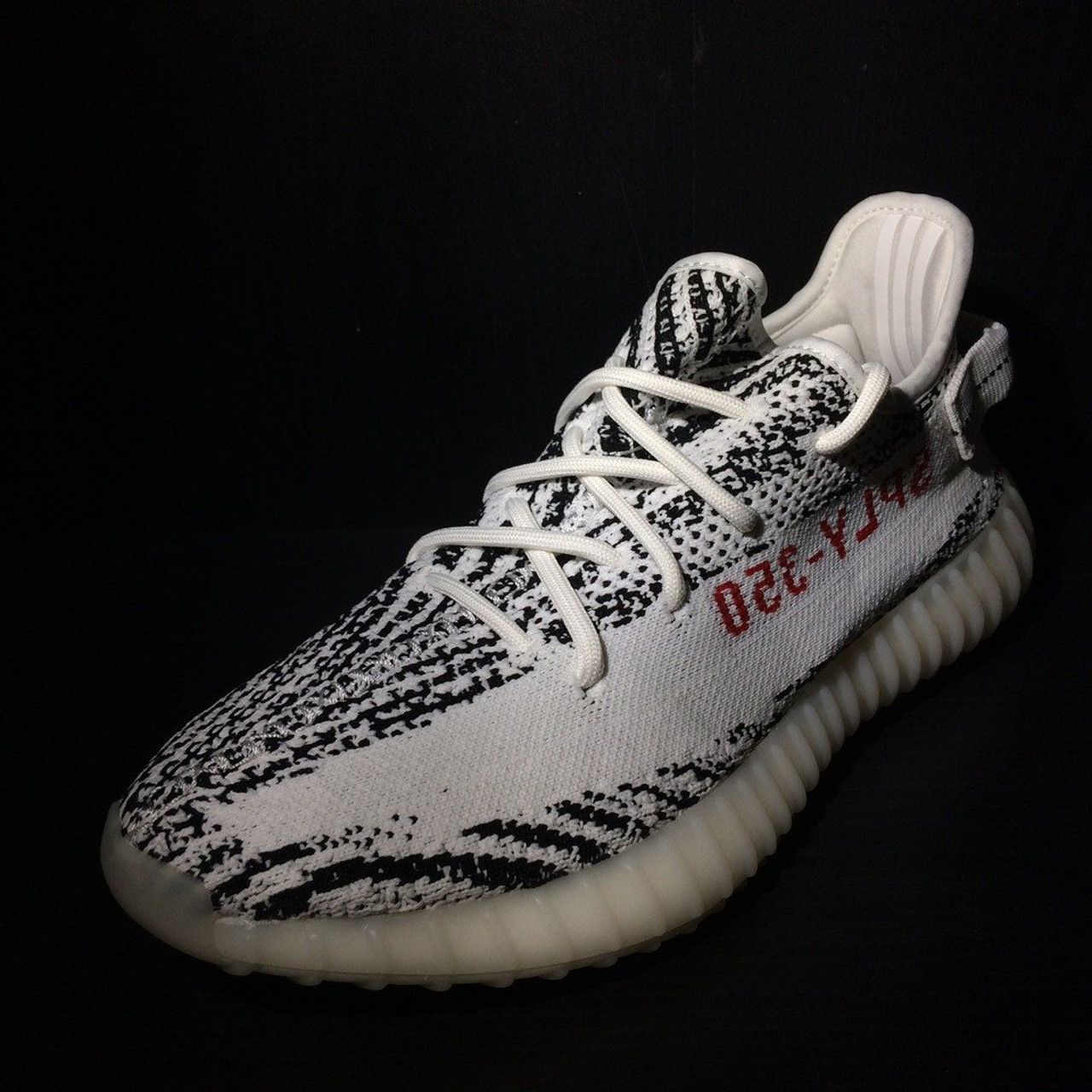 Supreme Yeezy 350 Zebra Size 8 for Sale in Los Angeles, CA - OfferUp