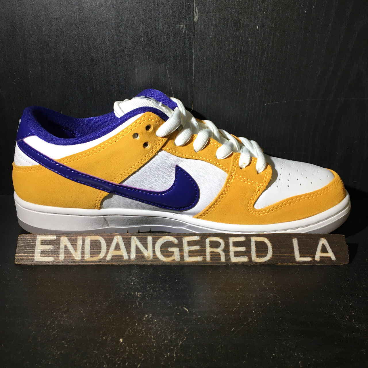 Nike SB Dunk Low Laser Orange Sz 9 (#27678) - ENDANGERED LA