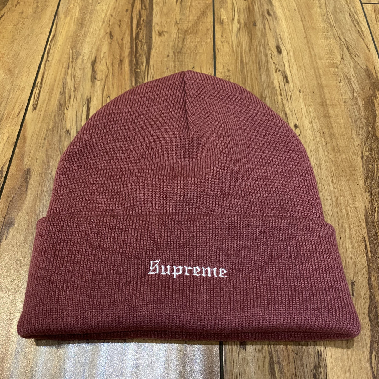 Supreme Beanie World Peace Dusty Magenta F/W 20'