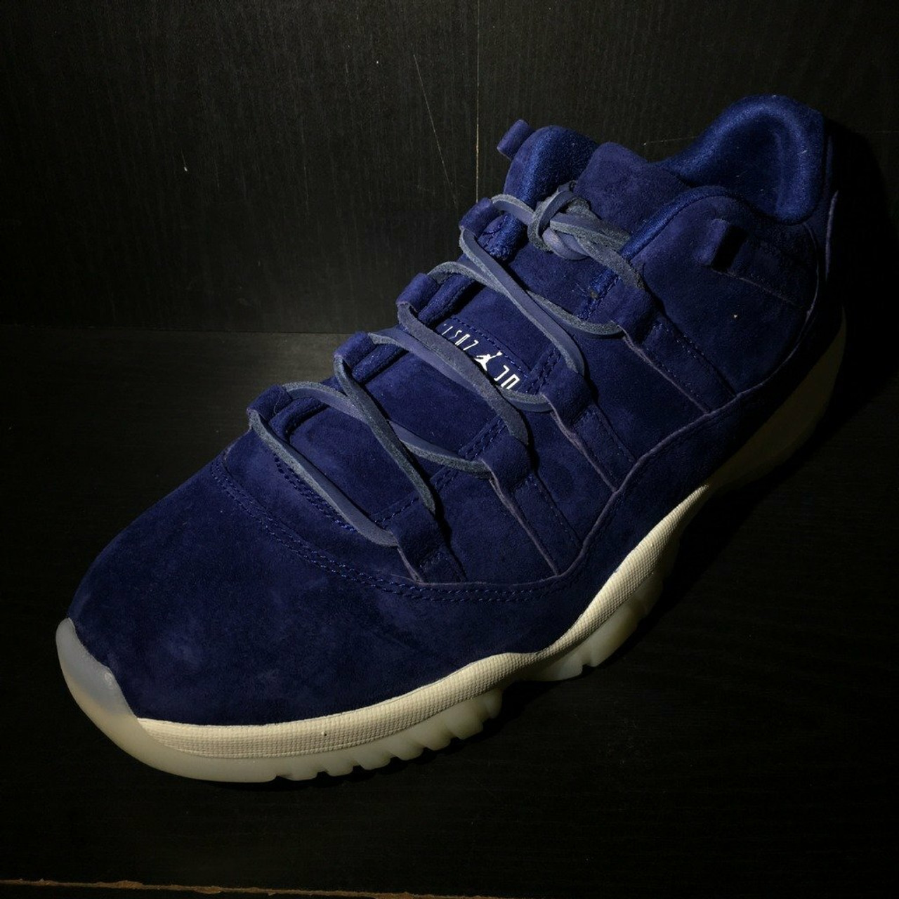 Air Jordan 11 Low Jeter - ENDANGERED LA