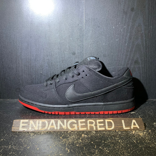 Nike SB Dunk Low Levis Black Denim Sz 9.5