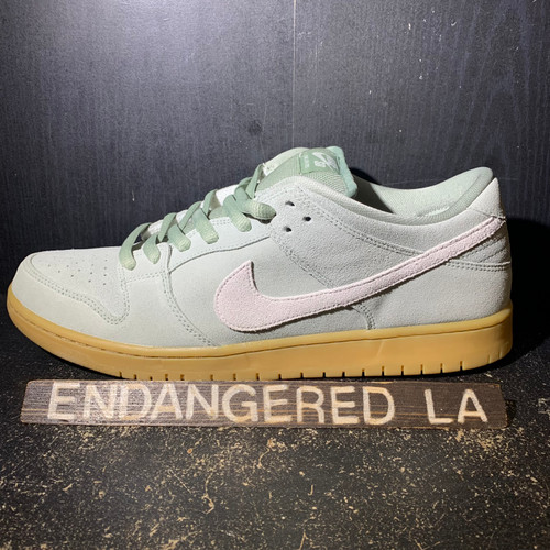 Nike SB Dunk Low Island Green Gum