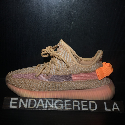 Yeezy 350 V2 Clay