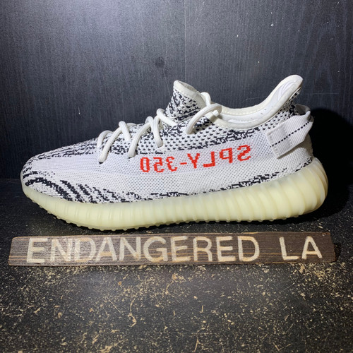 Yeezy 350 V2 Zebra  Sz 9