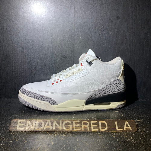Air Jordan 3 Reimagined White Cement  Sz 10