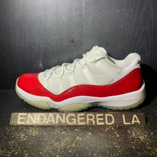 Air Jordan 11 Low Cherry Sz 9.5