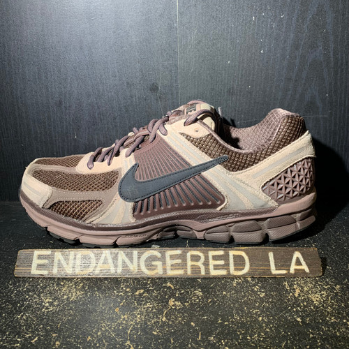 Nike Zoom Vomero 5 Plum Eclipse Sz 10M