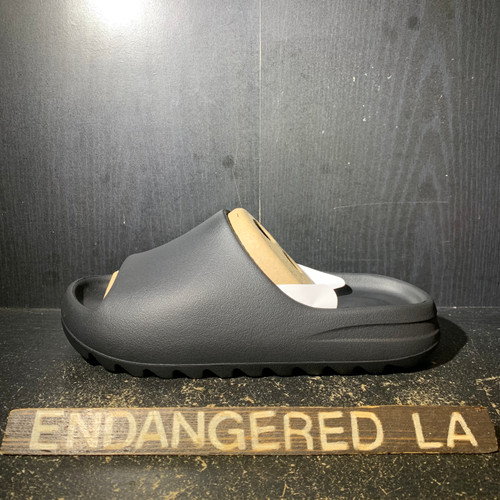 YZY YS-01 Black