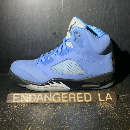 Air Jordan 5 University Blue Sz 11