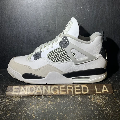 Air Jordan 4 Military Black Sz 10