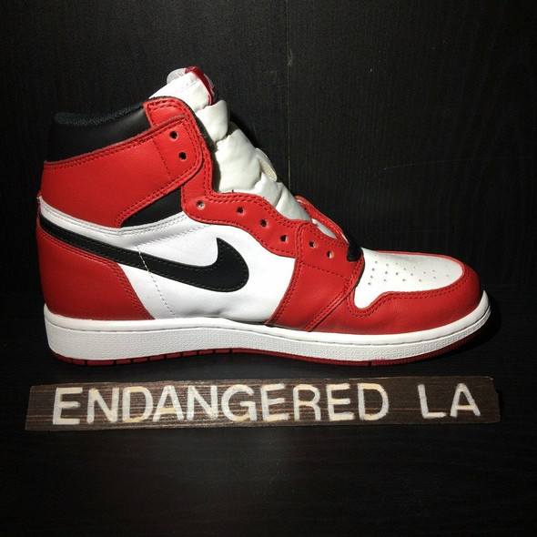 Air Jordan 1 Chicago 15' Sz 14 (#21132) Air Jordan 1 Chicago 15' Sz 14 (#21132)