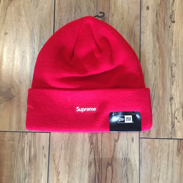 Supreme Beanie New Era Sequin Green F/W 20' - ENDANGERED LA