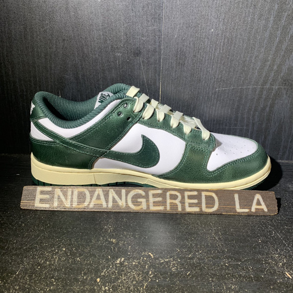 Nike Dunk Low Vintage Green