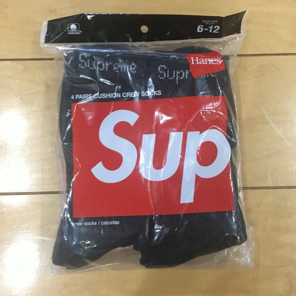 Supreme, Underwear & Socks