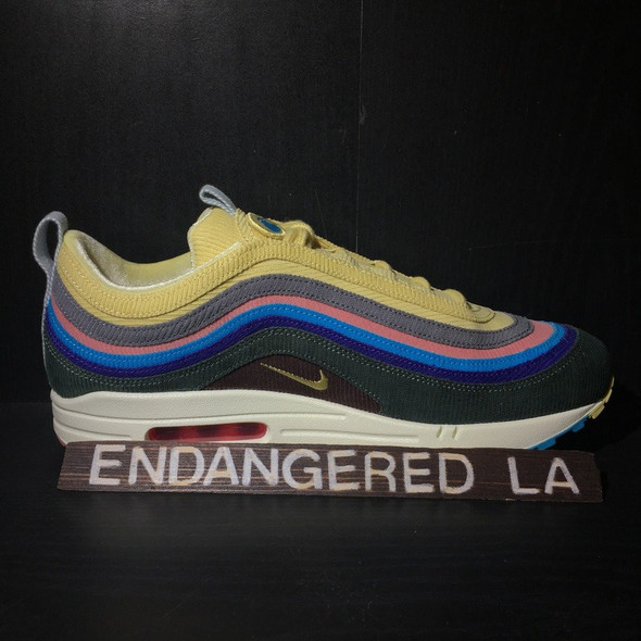 Nike Air Max 1/97 S/W Sz 10.5 (#24486) Nike Air Max 1/97 S/W Sz 10.5 (#24486)