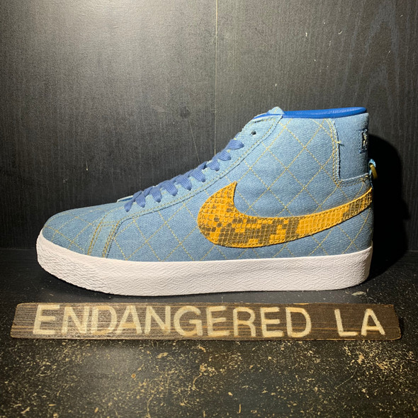 Nike SB Blazer Mid Supreme Denim