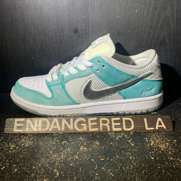 Nike SB Dunk Low April Skateboards Sz 8