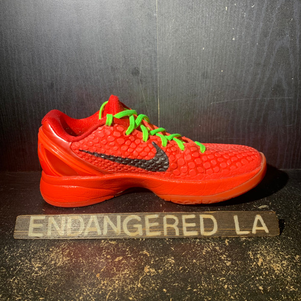 Kobe 6 Reverse Grinch Sz 5Y