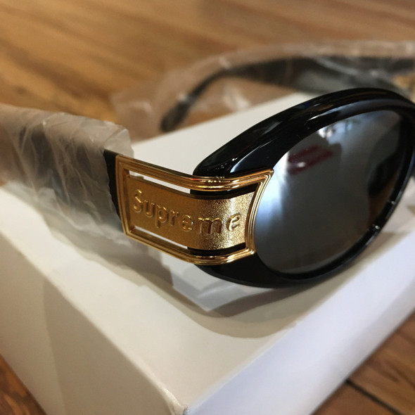 Supreme Sunglasses Plaza Black S/S 18'