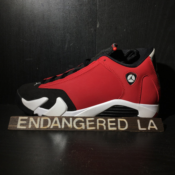 Air Jordan 14 Toro Sz 4 (#15267) Air Jordan 14 Toro Sz 4 (#15267)