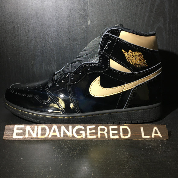 Air Jordan 1 Black Metallic