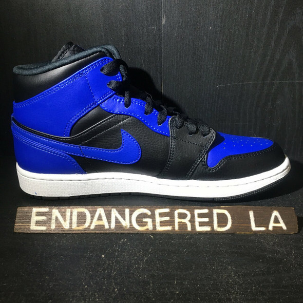 Air Jordan 1 Mid Royal Tumbled Leather Sz 9 (#18370) Air Jordan 1 Mid Royal Tumbled Leather Sz 9 (#18370)