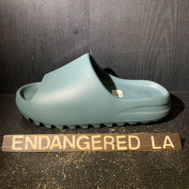 Yeezy Slide Slate Marine