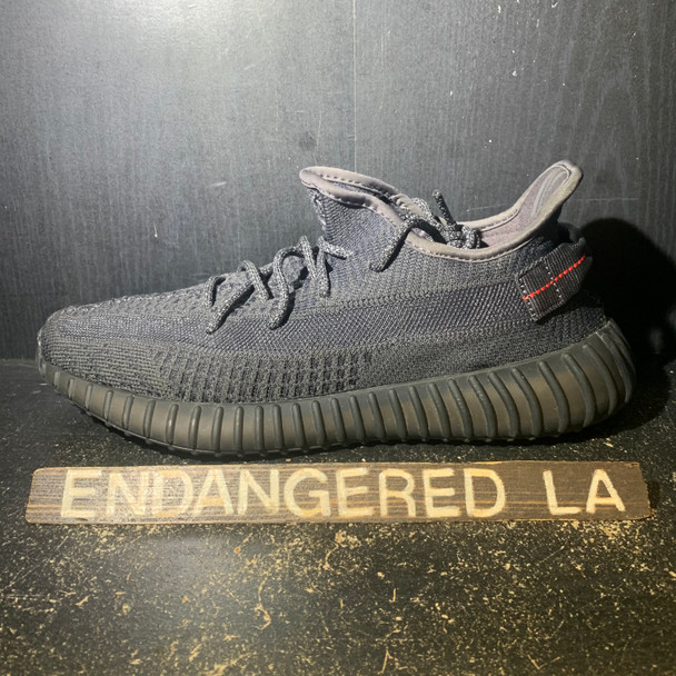 Yeezy 350 V2 Black Sz 10