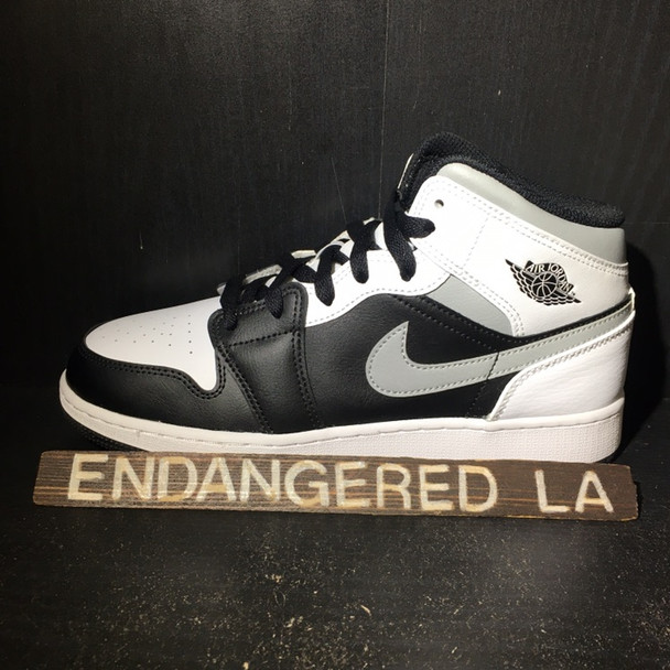 Air Jordan 1 Mid White Shadow