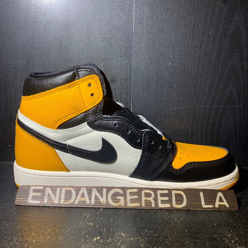 Air Jordan 1 Yellow Toe