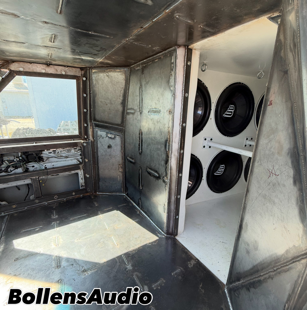 Bollens Audio Demo Van