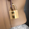 HERMES Picotin 18 Biscuit Clemence GHW W