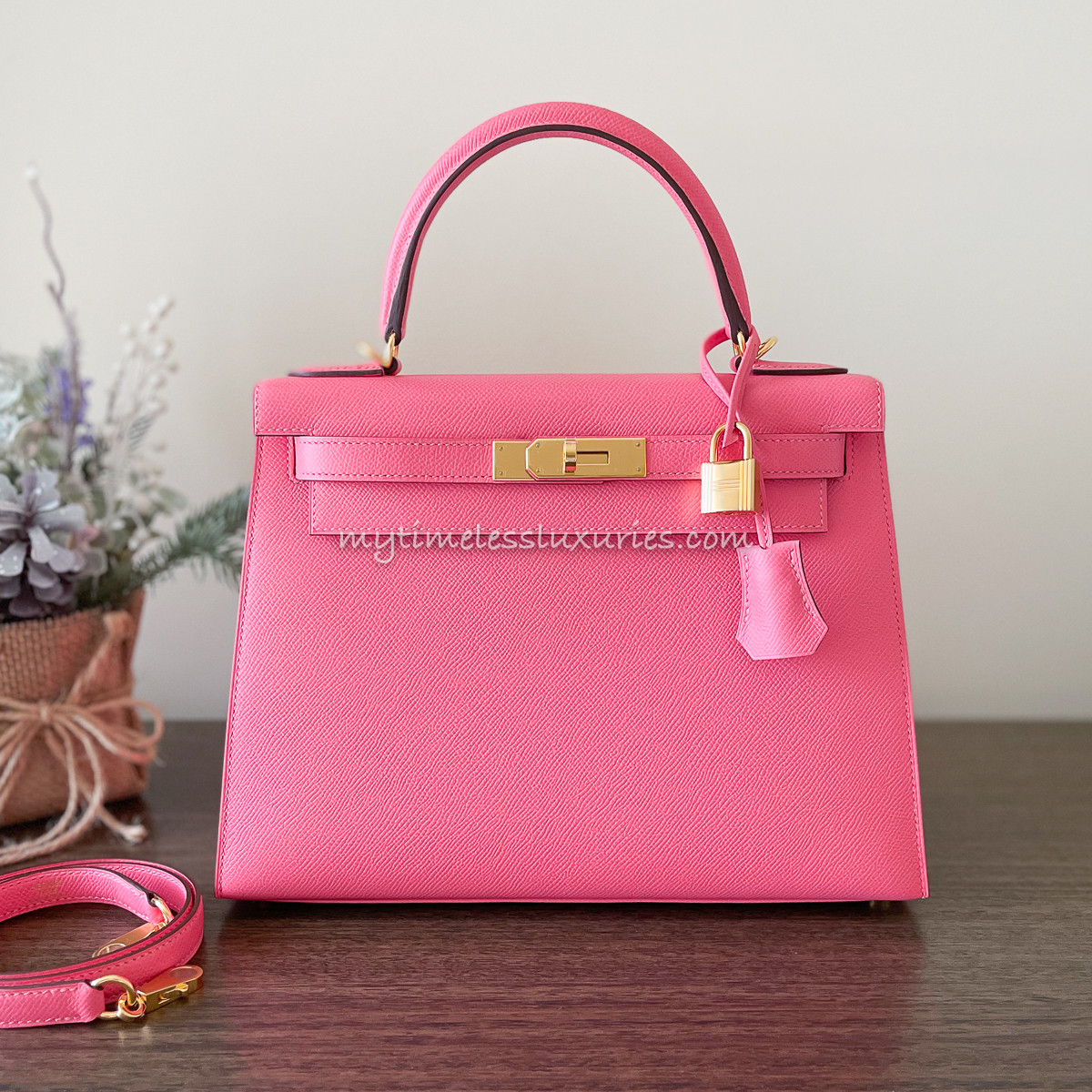 HERMES Kelly 28 Sellier Rose Azalee Epsom GHW *New