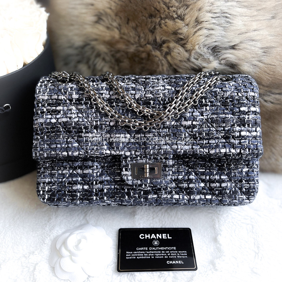CHANEL 18P Fantasy Tweed 2.55 Reissue Flap Bag 225 - Timeless Luxuries